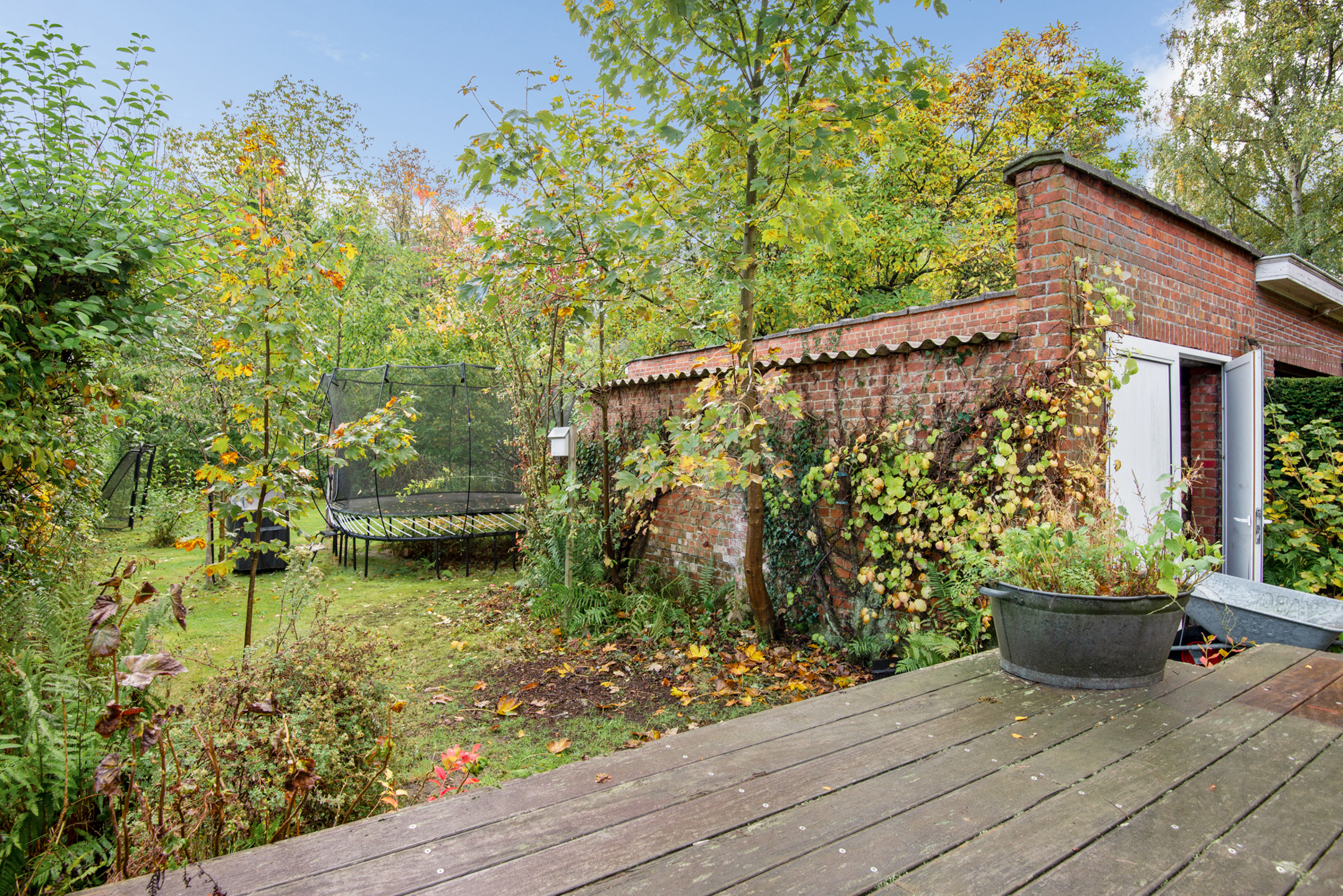 Mooie halfopen woning met garage op absolute toplocatie - foto 3