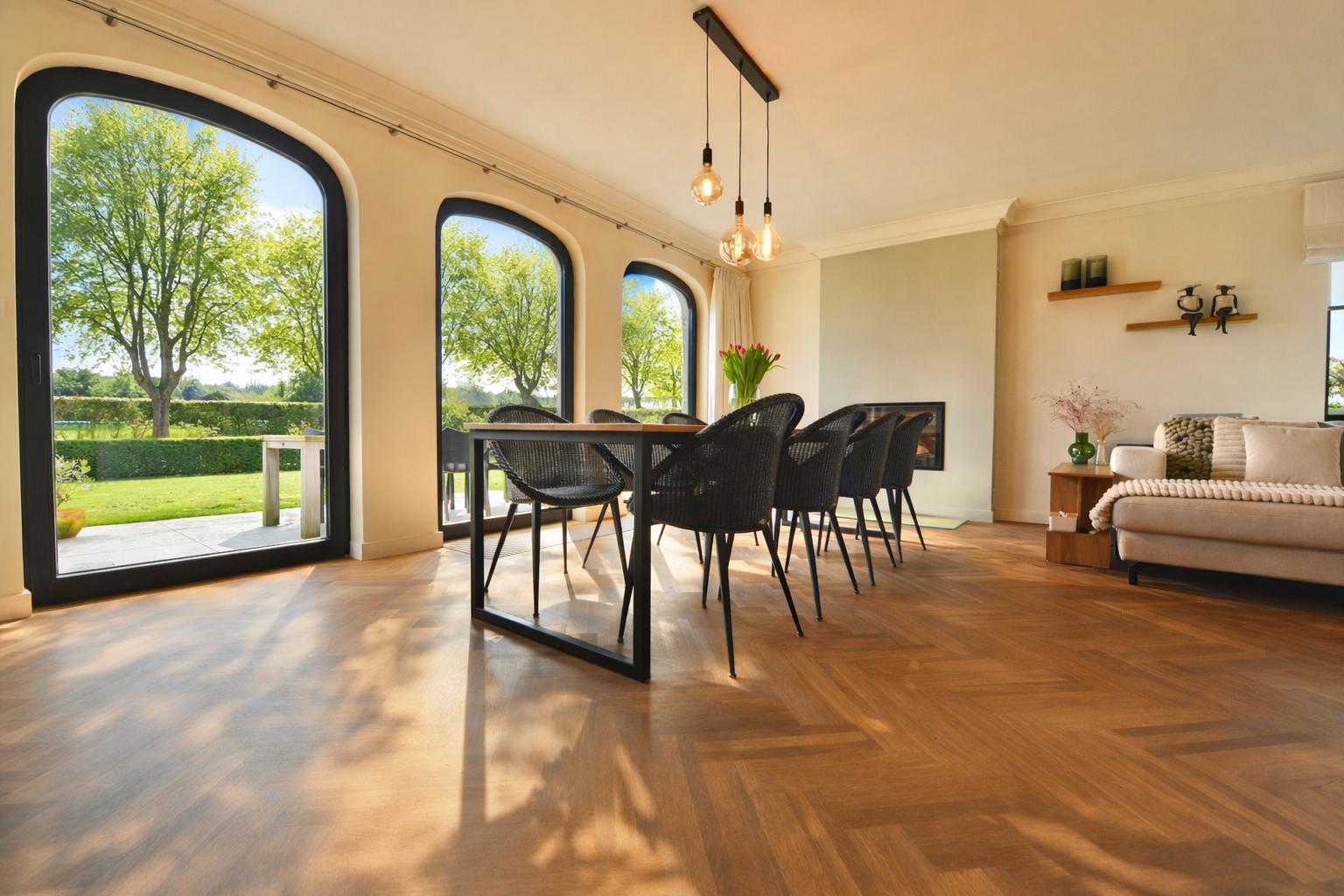 Prachtige woning met 4 slpk, 2 badk, dubbele gar, tuin en terras voor 569.000 EUR - foto 4