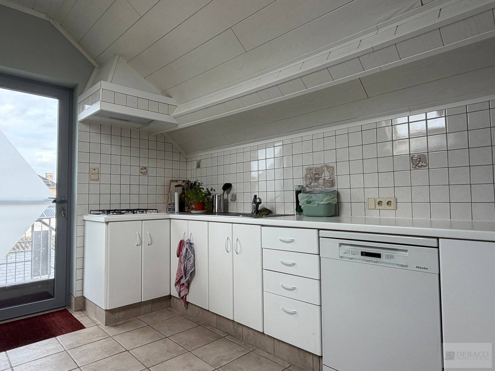 Mooi appartement met 2 slpk op rustige locatie te Herenthout! - foto 4