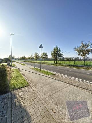 Ben je op zoek naar een instapklare, ruime woning met een grote tuin én ruimte voor een praktijk of zelfstandige activiteit? Ontdek deze...