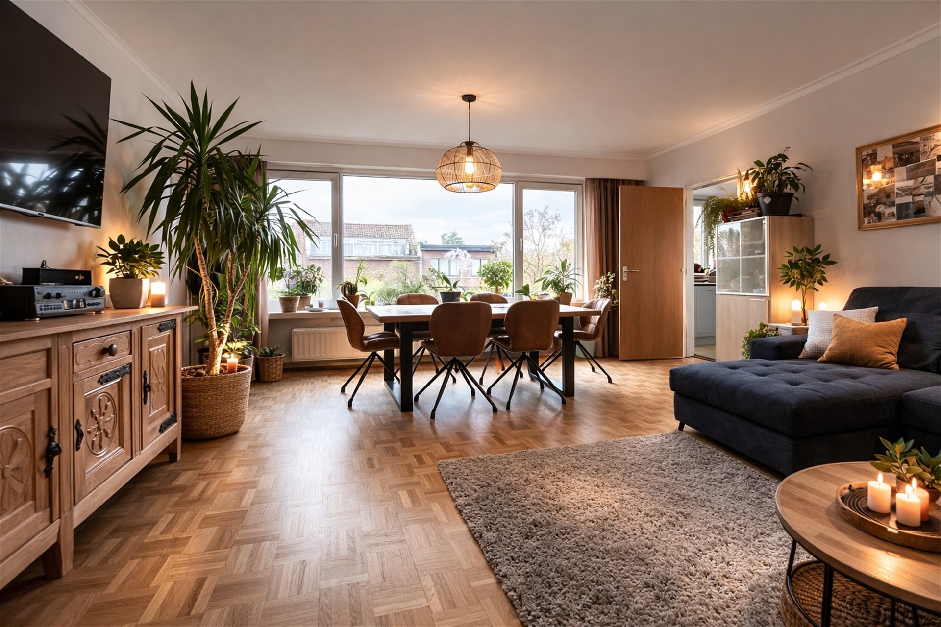 Lichtrijk 2-slaapkamerappartement met terras  - foto 2