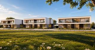 <strong>LUXUEUS NIEUWBOUWPROJECT</strong> met royale woonoppervlakte, <strong>DUURZAME TECHNIEKEN</strong> en een <strong>UITSTEKENDE BEREIKBAARHEID</strong> in Oosterzele. Dit exclusief project omvat <strong>VIJF HOOGWAARDIGE WONINGEN</strong> met een <strong>PRACHTIG UITZICHT OVER DE LANDELIJKE OMGEVING</strong>. Elke woning beschikt over een <strong>BEWOONBARE OPPERVLAKTE VAN 208 M²</strong>, <strong> AANGELEGDE TUIN</strong>, carport, tuinberging van 15 m² en twee terrassen van telkens 16 m² op zowel het gelijkvloers als de verdieping. Bij de bouw wordt sterk ingezet op kwaliteit en energiezuinig wonen dankzij <strong>ZONNEPANELEN, VLOERVERWARMING EN EEN LUCHT-WATER WARMTEPOMP</strong>. Tenslotte geniet u hier van de rust en het <strong>GROENE KARAKTER VAN DE BUURT</strong>, terwijl <strong>GENT EN ZOTTEGEM</strong> dankzij de nabijheid van belangrijke invalswegen vlot bereikbaar zijn. Ook <strong>PENDELAARS</strong> vinden hier een ideale uitvalsbasis met het <strong>STATION VAN BALEGEM-ZUID</strong> op slechts 850 meter.<br /><br /><span><strong>Prijs exclusief BTW en kosten. Verkoop onder het BTW-stelsel. Mogelijkheid tot <u>aankoop aan 6% BTW</u> indien voldaan wordt aan de wettelijke voorwaarden.</strong></span><br /><br />Adres: Boerenstraat lot 1-5 te Oosterzele<br /> 