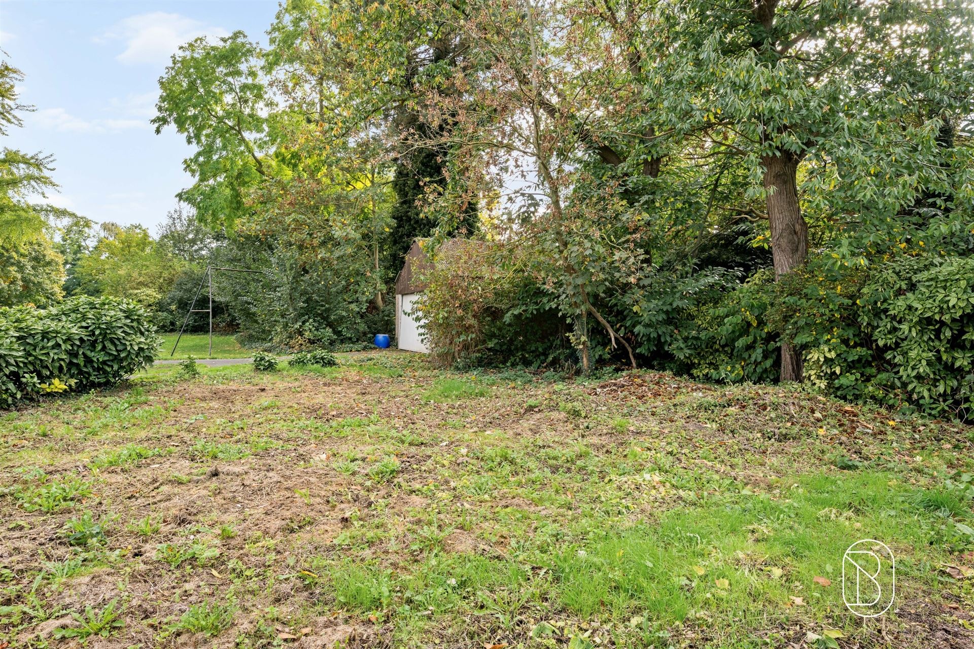 Bouwgrond van 996 m² voor open bebouwing - foto 4