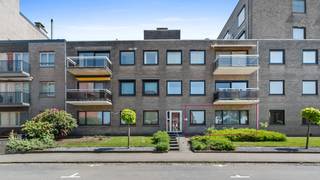 In het hart van Paal bevindt zicht dit ruime appartement met een bewoonbare oppervlakte van 113 m². Het appartement biedt een uitstekende basis...