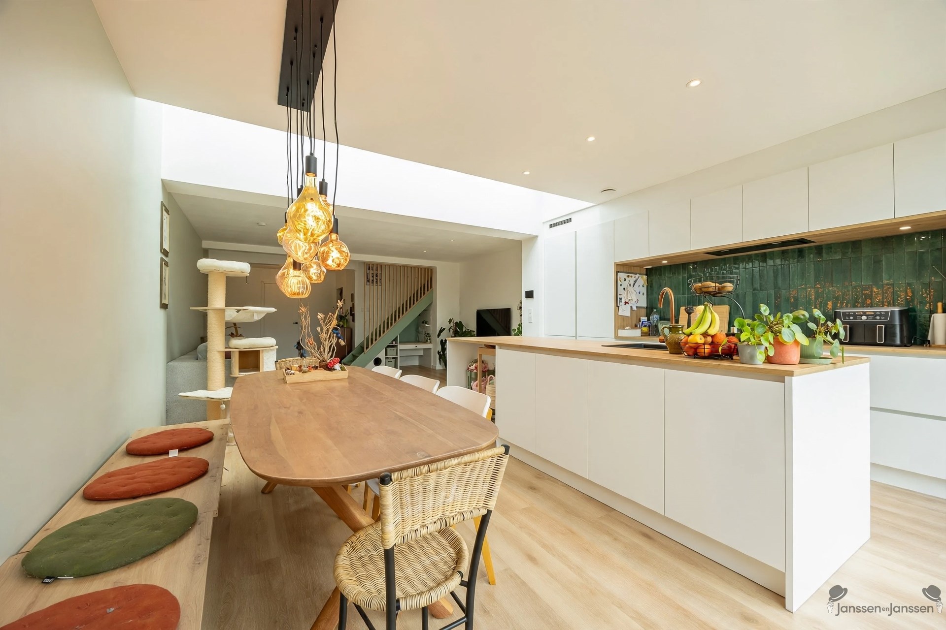 Instapklare, energiezuinige & volledig vernieuwde rijwoning - foto 5