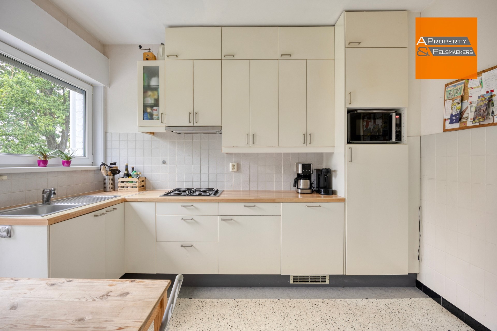 House - photo 5