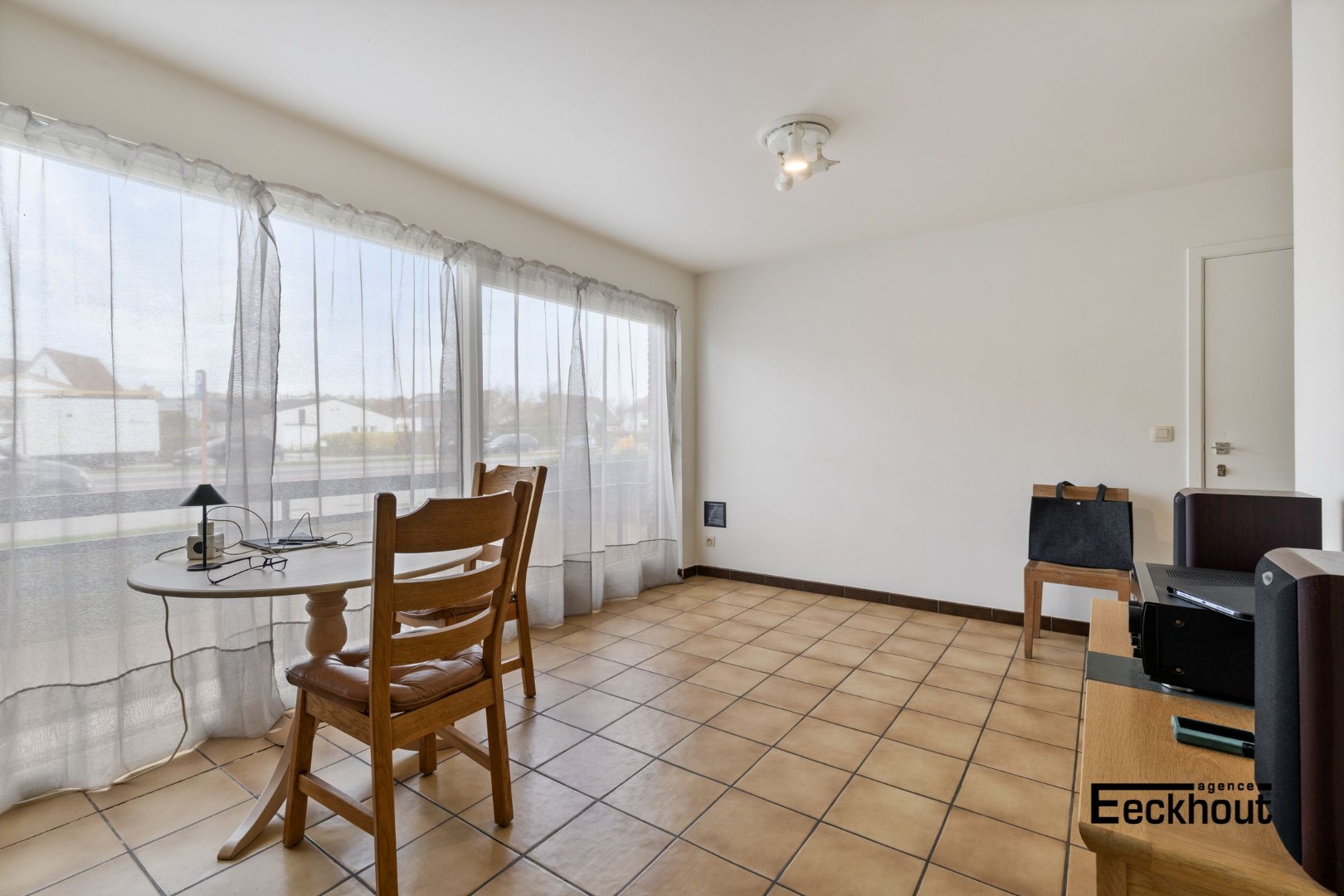 Verzorgde gelijkvloerse studio op wandelafstand van het strand - foto 4