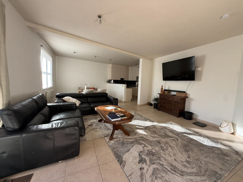 Ruim, lichtrijk appartement met 2 slaapkamers, groot terras en EPC B! - foto 5