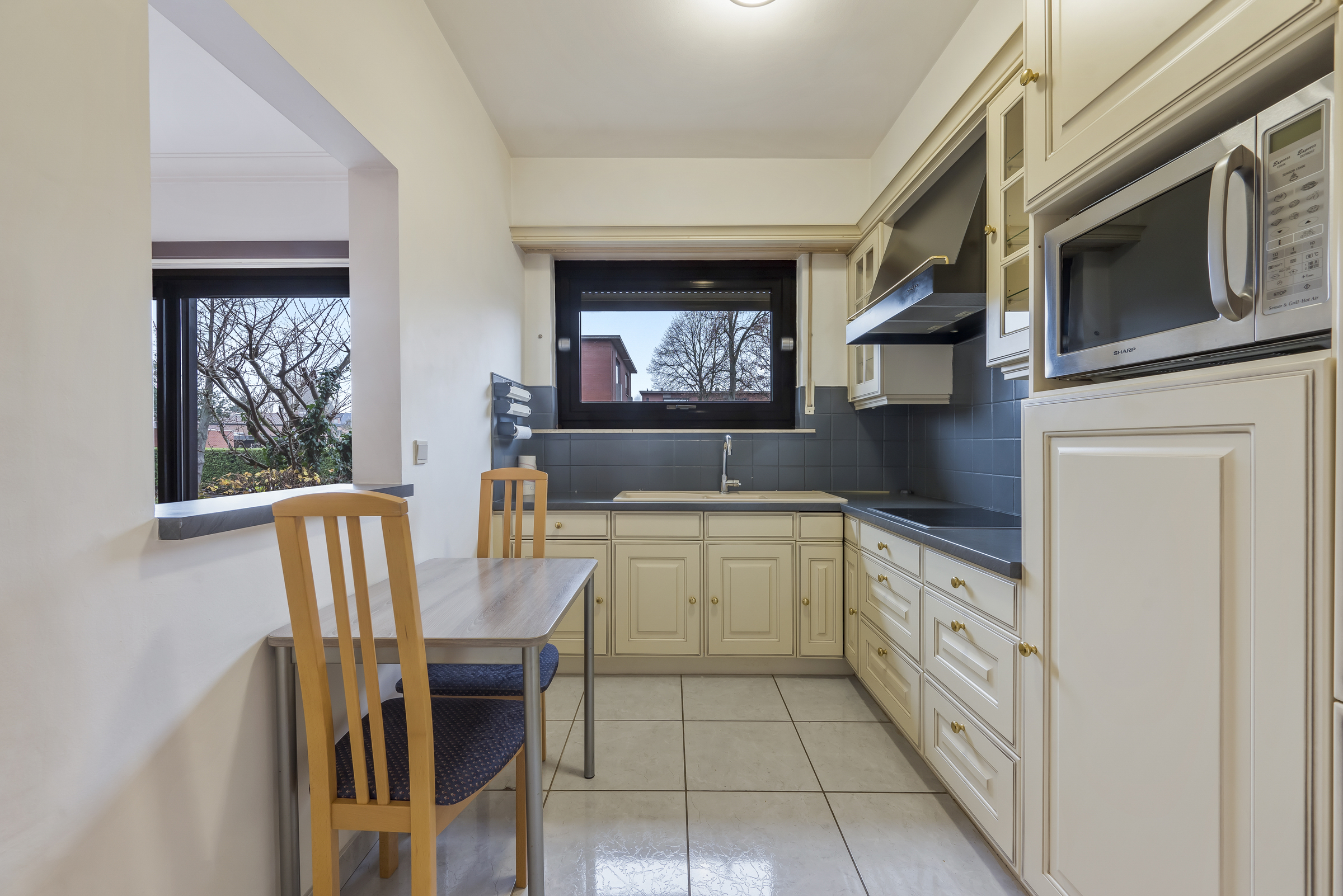 Apartment for sale in Zwijndrecht with 2 bedrooms - photo 4