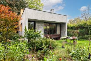 Villa L. Marsboom – Uniek Beschermd Modernistisch Monument op een absolute toplocatie in HoveVilla L. Marsboom is een uitzonderlijk stuk Vlaamse...