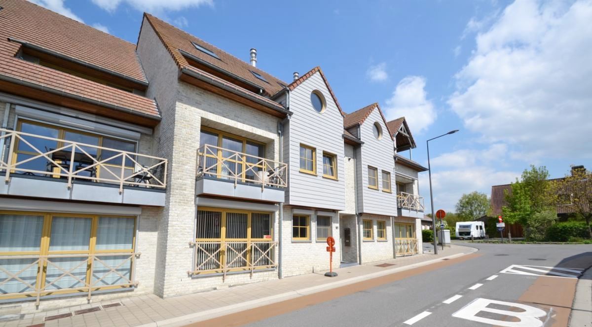 RUIM DUPLEX APP.135 m² MET TERRAS + VERPLICHT AAN TE KOPEN ONDERGRONDSE GARAGEBOX - foto 2