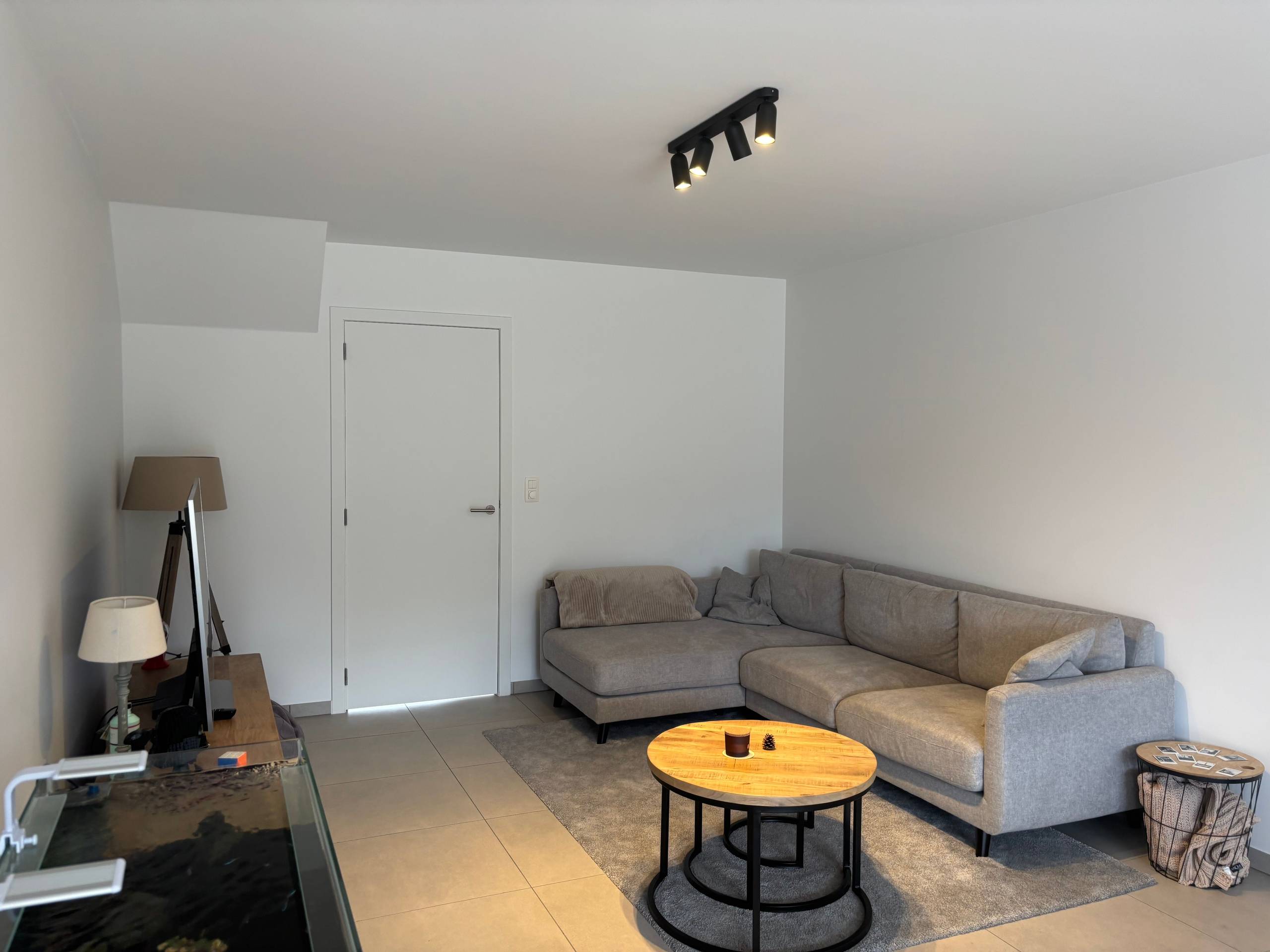 Energiezuinige nieuwbouwwoning met 3 slaapkamers, garage en tuin in centrum Pittem - foto 5