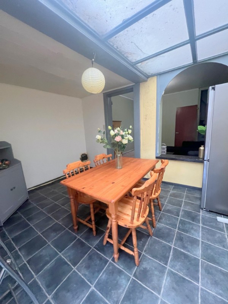 VERDER AF TE WERKEN LEUKE STADSWONING MET TUIN - photo 4