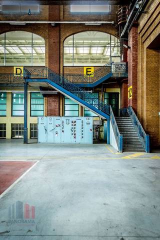 5.100 m² magazijn met niveau te huur in de voormalige Interscaut elektriciteitscentrale in Schelle. Prachtig gelegen langs de Schelde en op...
