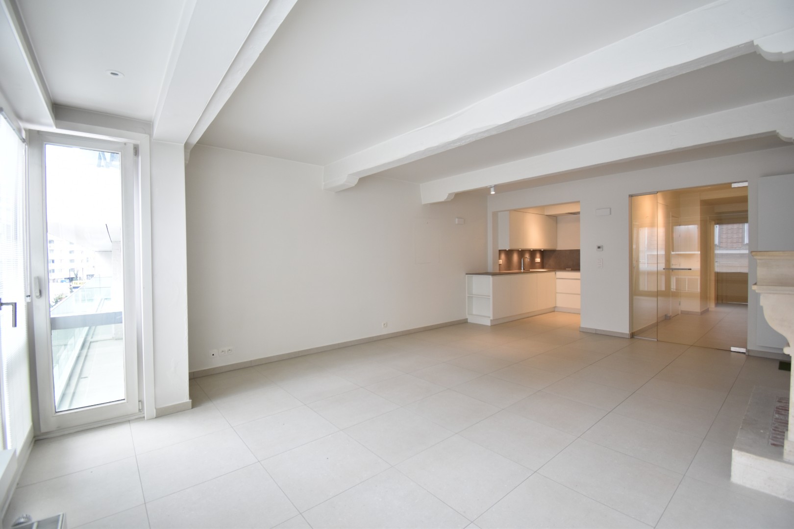 Modern appartement met 2 slaapkamer in het bruisende centrum van Knokke. - foto 1