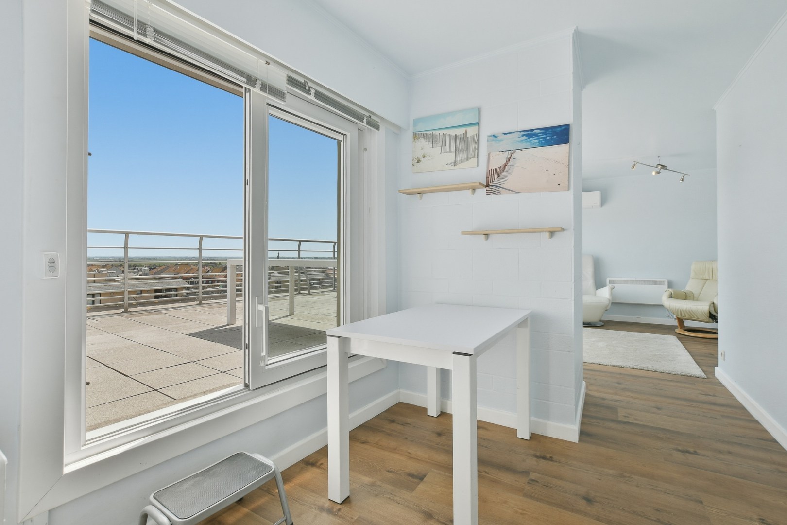 Uniek dakappartement met zonnige ligging en indrukwekkende vergezichten te Wenduine! - foto 4