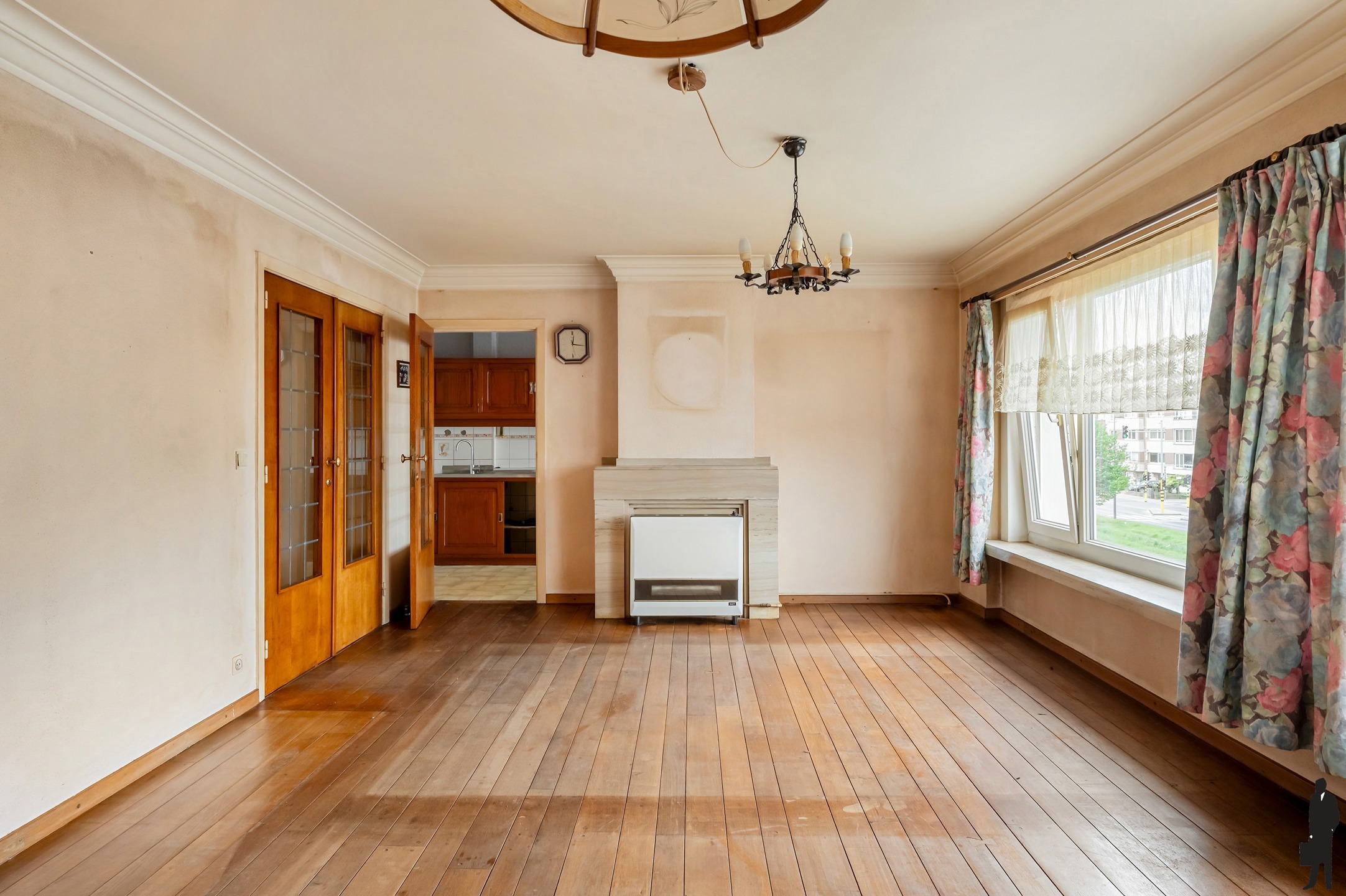 Ruim drie slaapkamer appartement te koop - foto 4