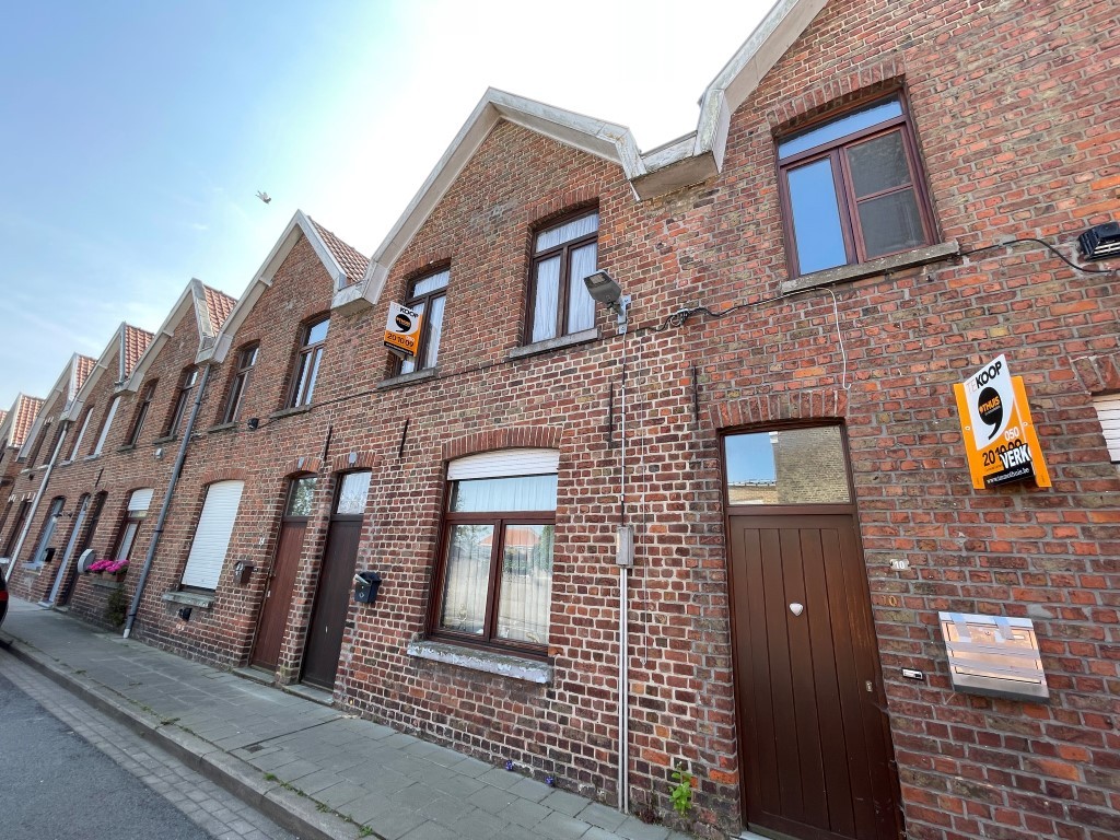 Maison à vendre à Oostkamp avec 3 chambres - photo 1