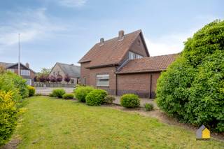 House for sale in Maaseik