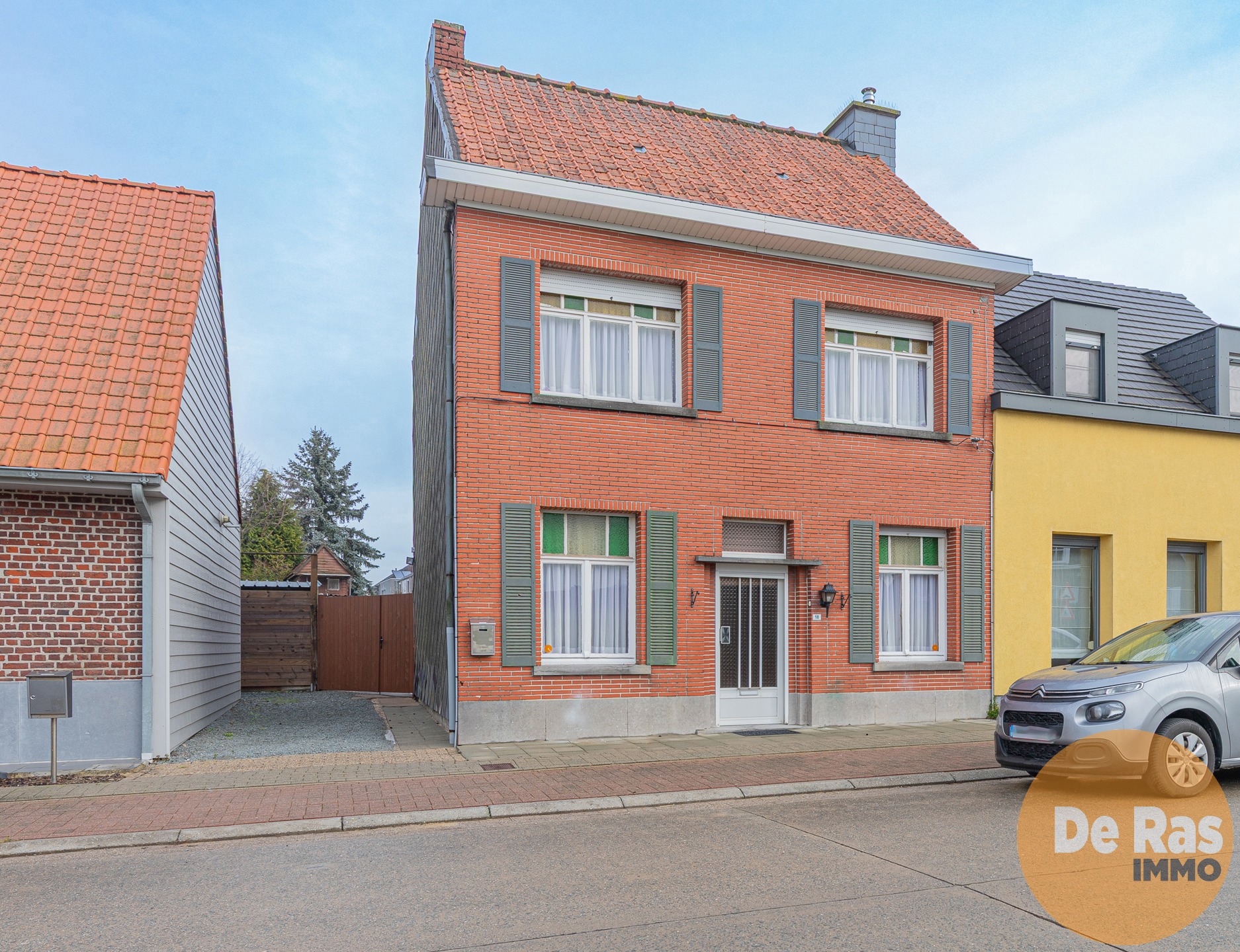 SCHELDEWINDEKE - Te renoveren woning met heel wat potentieel - foto 1