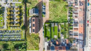 Bouwgrond van 302 m² in centrum Kruibeke (Lot 12)Droomt u van een nieuwbouwwoning op een toplocatie nabij de Kruibeekse Polder maar ook vlak bij...