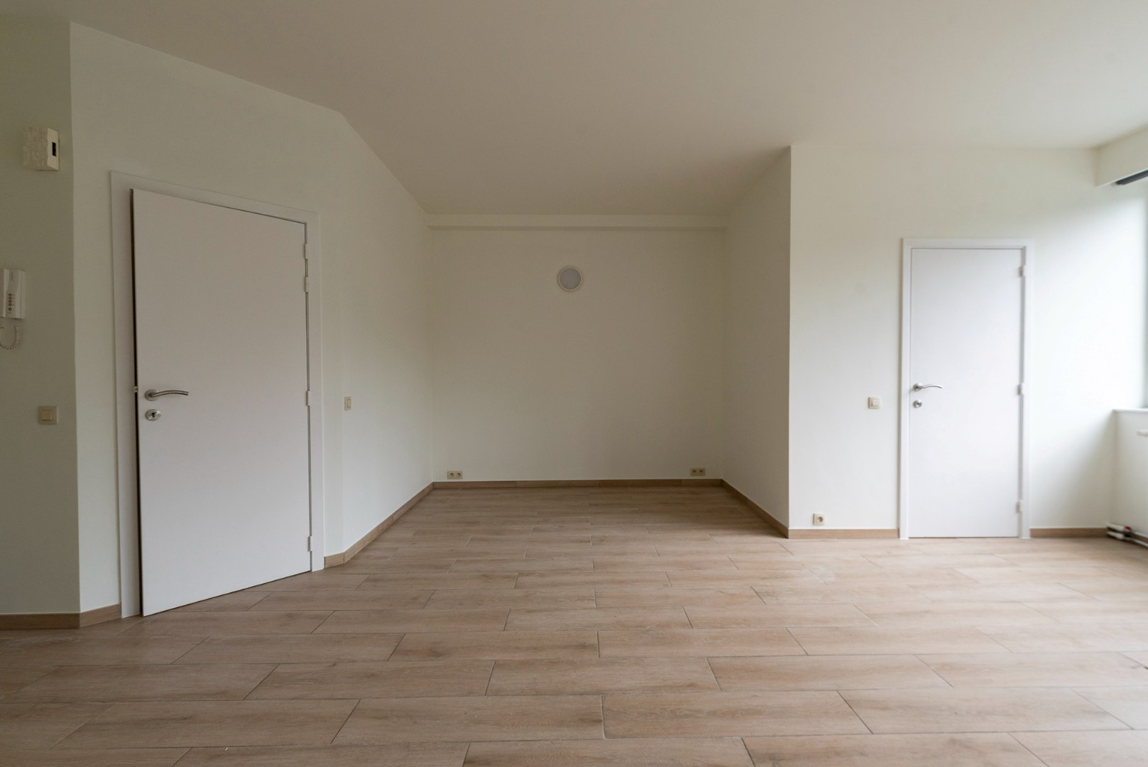 Appartement à louer à Anvers avec 1 chambre - photo 4