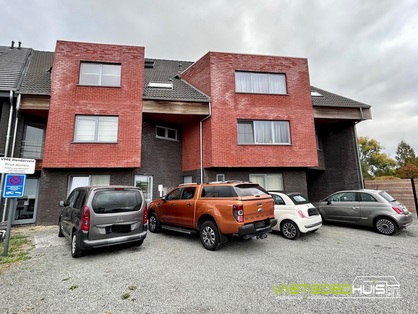 Instapklaar, gelijkvloers appartement met garage - foto 3