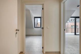 Instapklaar nieuwbouwappartement met moderne luxe in hartje ZoutleeuwBen je op zoek naar een energiezuinig, instapklaar appartement met alle...