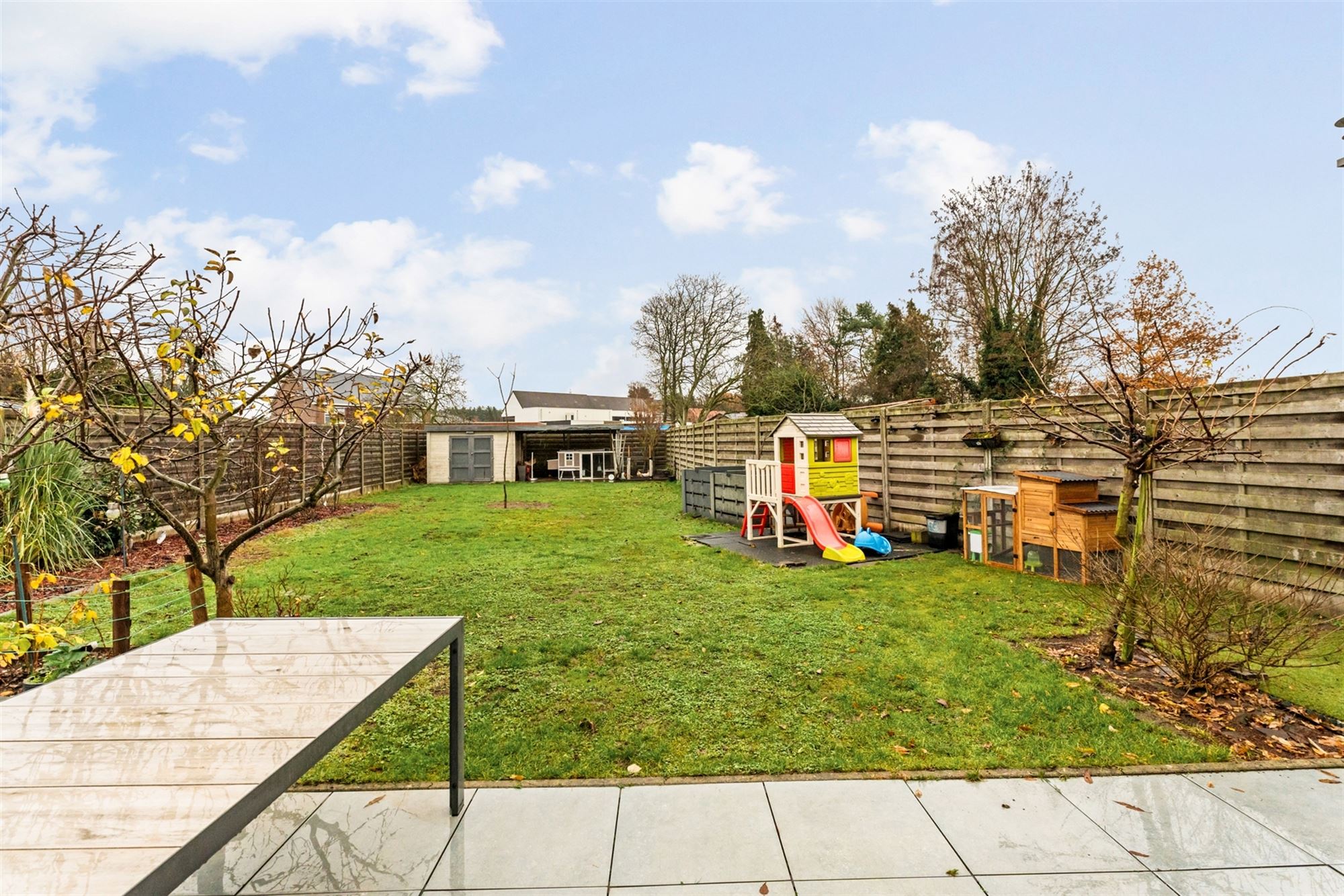 UITERST ENERGIEZUINIGE WONING MET 3 SLAAPKAMERS OP EEN PERCEEL VAN 5A56CA TE OOSTHAM - foto 2