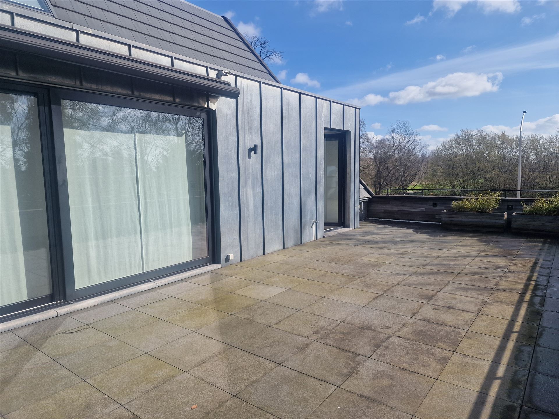 2-Slaapkamer Appartement met ruim terrassen - foto 3