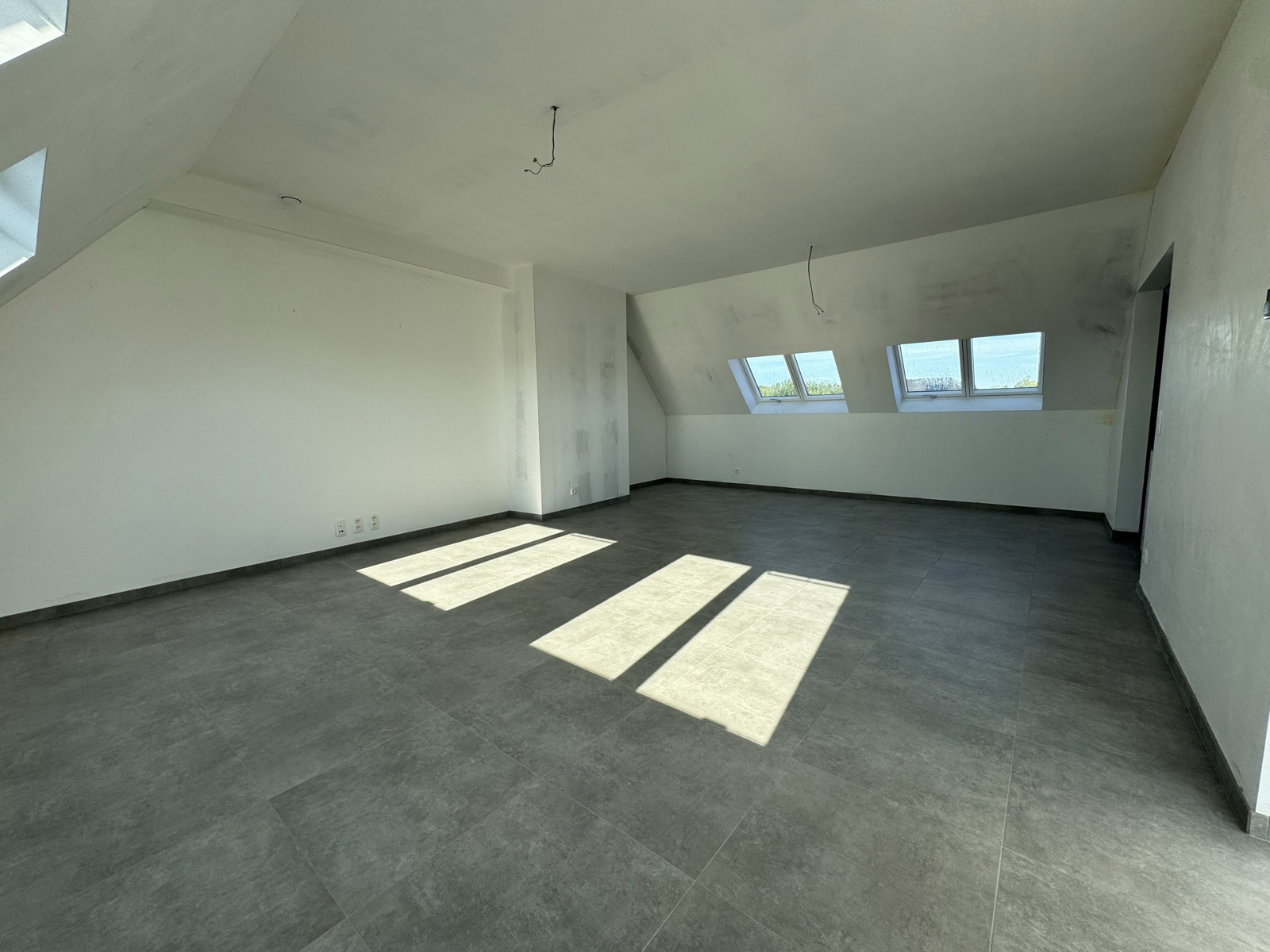 2 beautiful new-build apartments for rent in Borsbeke