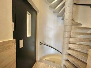 Bent u op zoek naar een comfortabel appartement op een toplocatie? Dan is dit pareltje in het centrum van Turnhout precies wat u zoekt.Gelegen vlak...