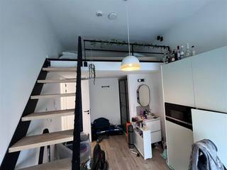 <p><span>*Visit to be requested at student@immolivit.be</span></p><p><span>** Only for students</span></p><p><span> </span></p><p><span>Furnished student room located in Onze-Lieve-Vrouwstraat 50, in the center of Leuven. The location is ideal: within walking distance of university campuses, bus stops, stores and other amenities.</span></p><p><span> </span></p><p><span>This room is part of a recently renovated student residence and is fully furnished including a desk, chair, closet and storage space. The room features a mezzanine, which provides additional living space and cleverly separates the sleeping and studying areas.</span></p><p><span> </span></p><p><span>The room has its own shower and sink. The toilet is shared with other students on the same floor. There is also a shared, fully equipped kitchen.</span></p><p><span> </span></p><p><span>The building is professionally managed and meets all current standards for student housing.</span></p><p><span> </span></p><p><span>The rent is 630 euros per month, excluding 130 euros flat fee for utilities.</span></p><p><span> </span></p><p><span>Available from 15/09.</span></p><p><span> </span></p><p><span>Interested? Contact us at student@immolivit.be to schedule a visit.</span></p>