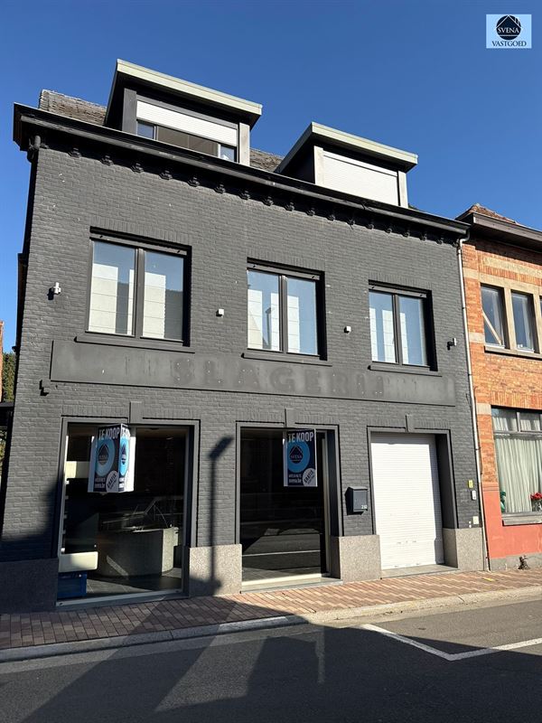 HANDELSHUIS EN APPARTEMENT MET 5 SLAAPKAMERS - foto 1