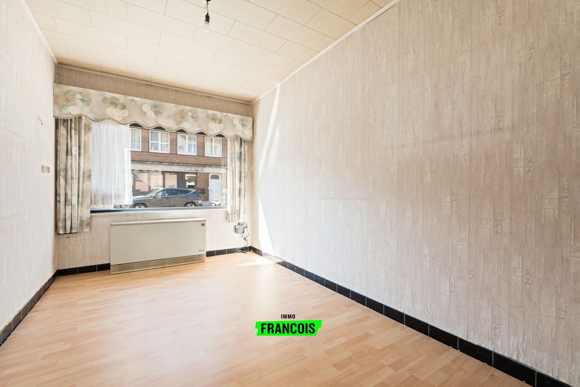 Ruime gezinswoning met vier slaapkamers in het Westerkwartier te Oostende. - foto 4