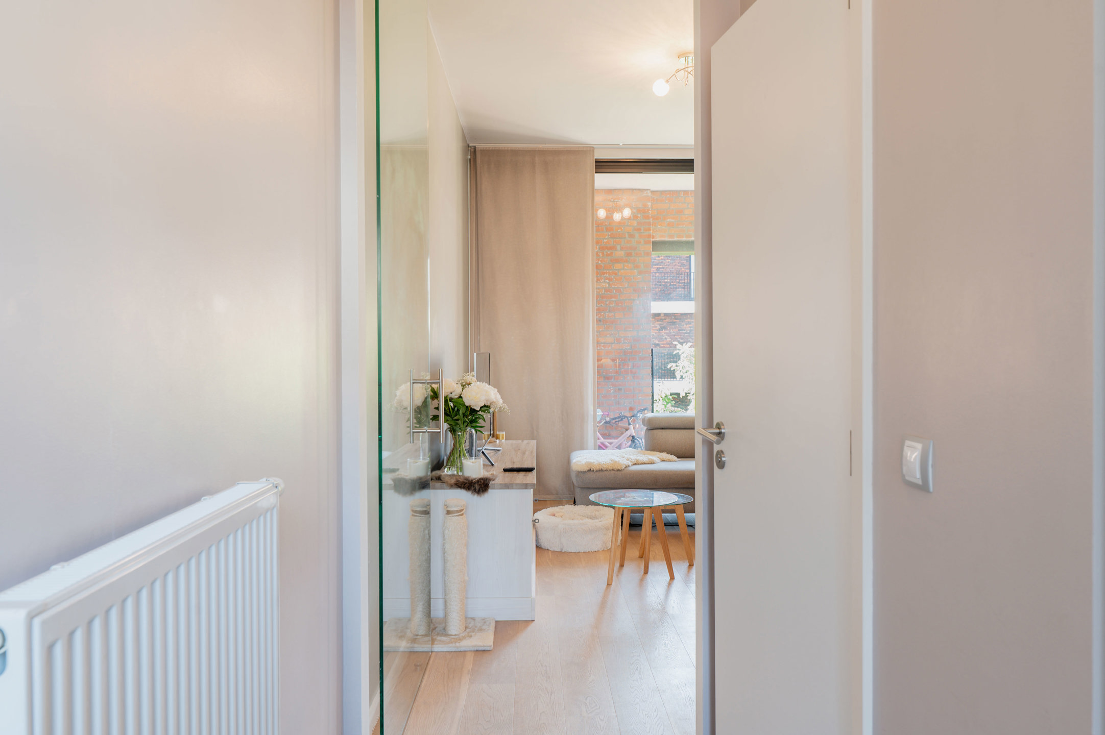 Ruim duplexappartement met 2 slaapkamers en terras - foto 5