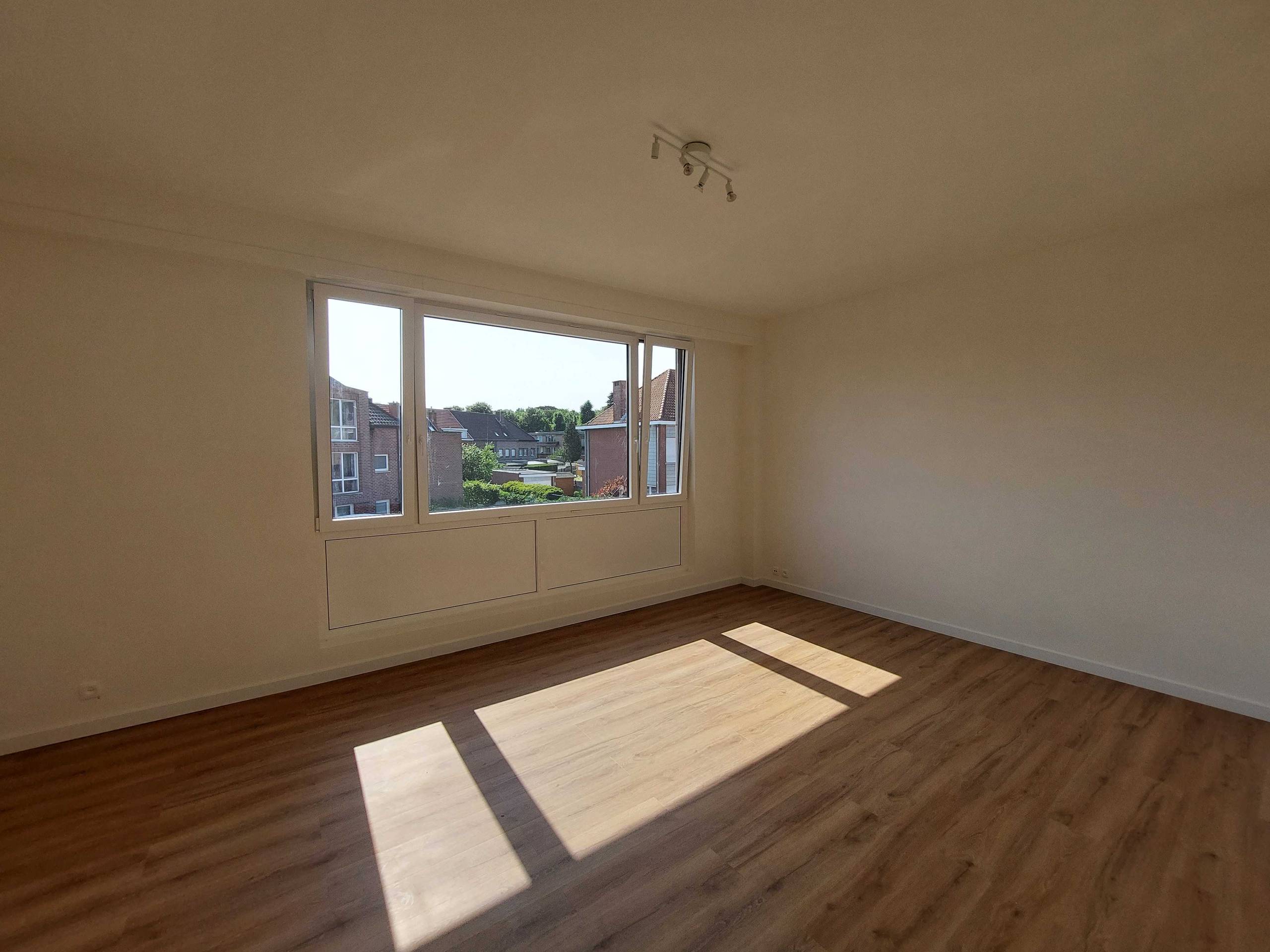 Appartement te koop in Kapellen met 1 slaapkamer - foto 3