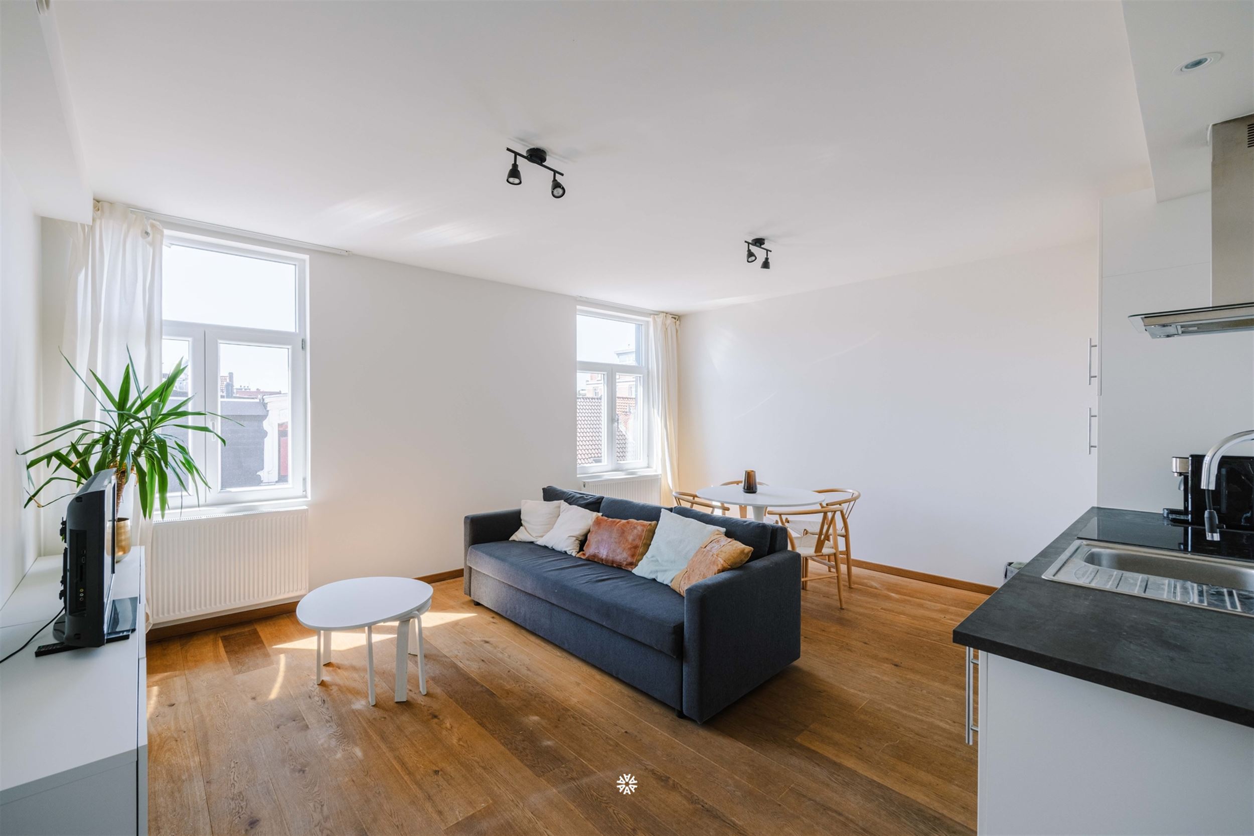 Appartement à louer à Anvers avec 1 chambre - photo 3