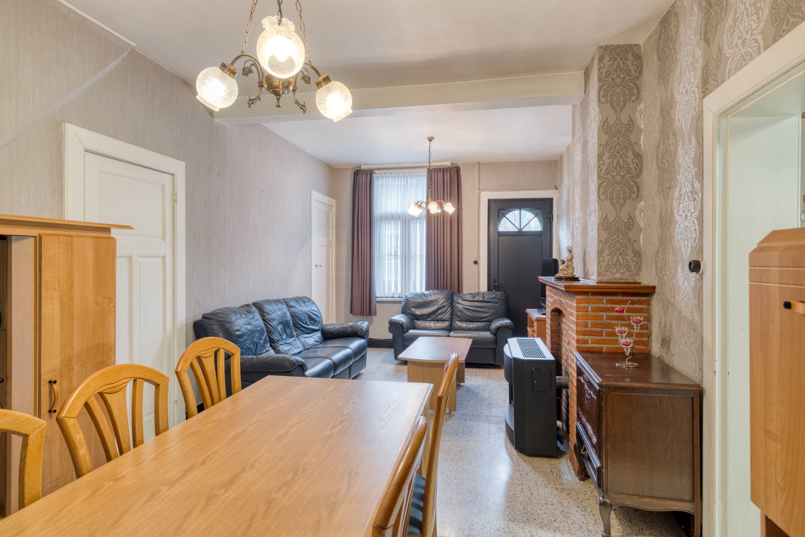 Te renoveren halfopen woning met 3/4 slpks op 542 m² (zuidgericht) te St.-Jozef-Olen ! - foto 5