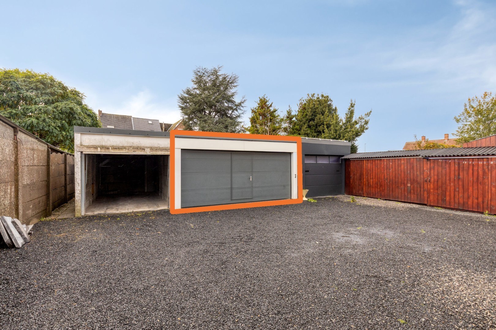 Ruim tweekamerapp. in Bevegem met dubbele garage! - foto 2