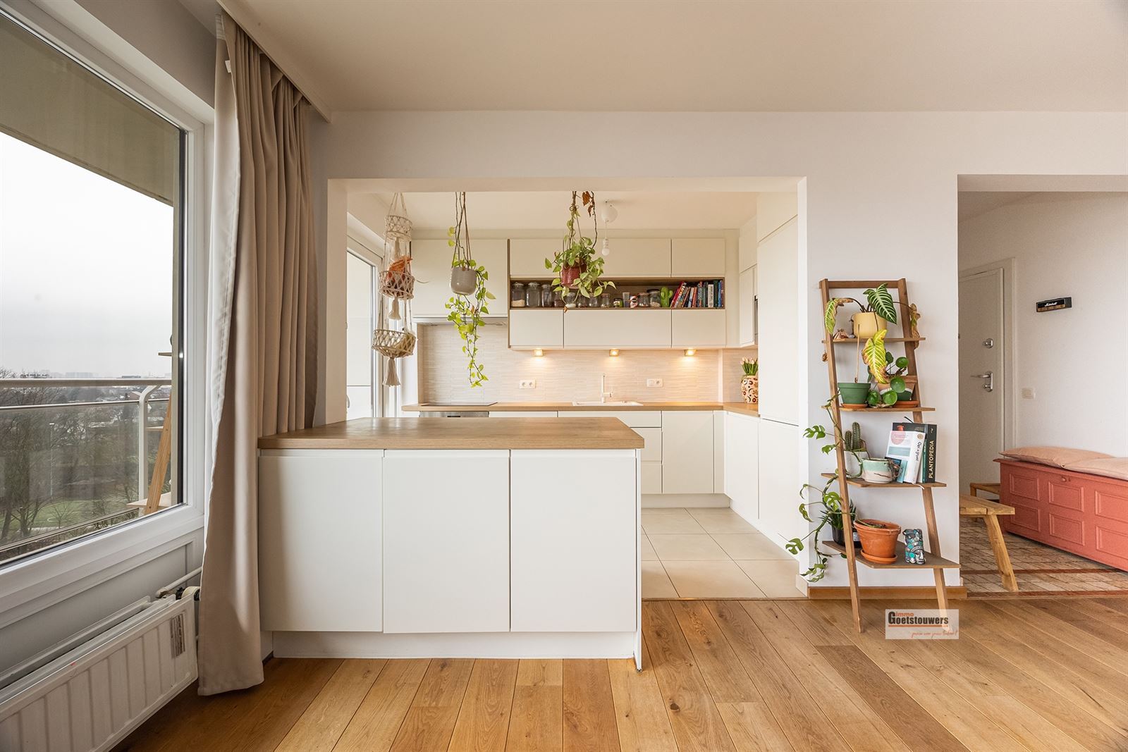 Gerenoveerd appartement - 7de verd met 4 slpks, terras - foto 3