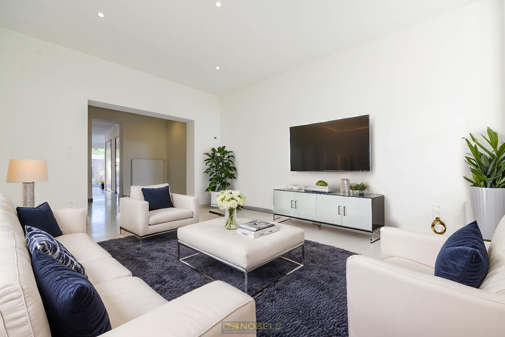 Te koop, instapklare eigendom met stadstuin en 3 slaapkamers op toffe ligging te Ronse - foto 1