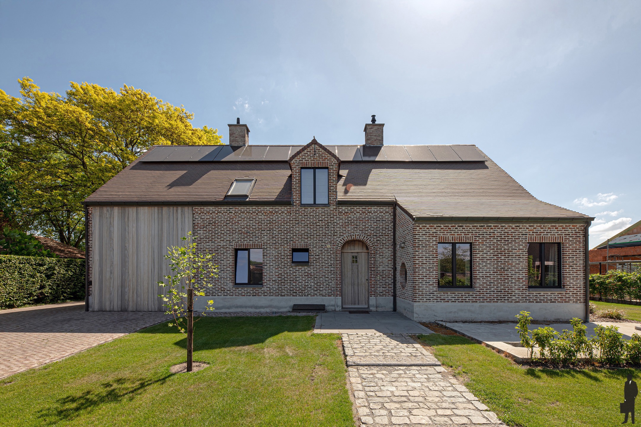 House for sale in Hoogstraten with 5 bedrooms - photo 2