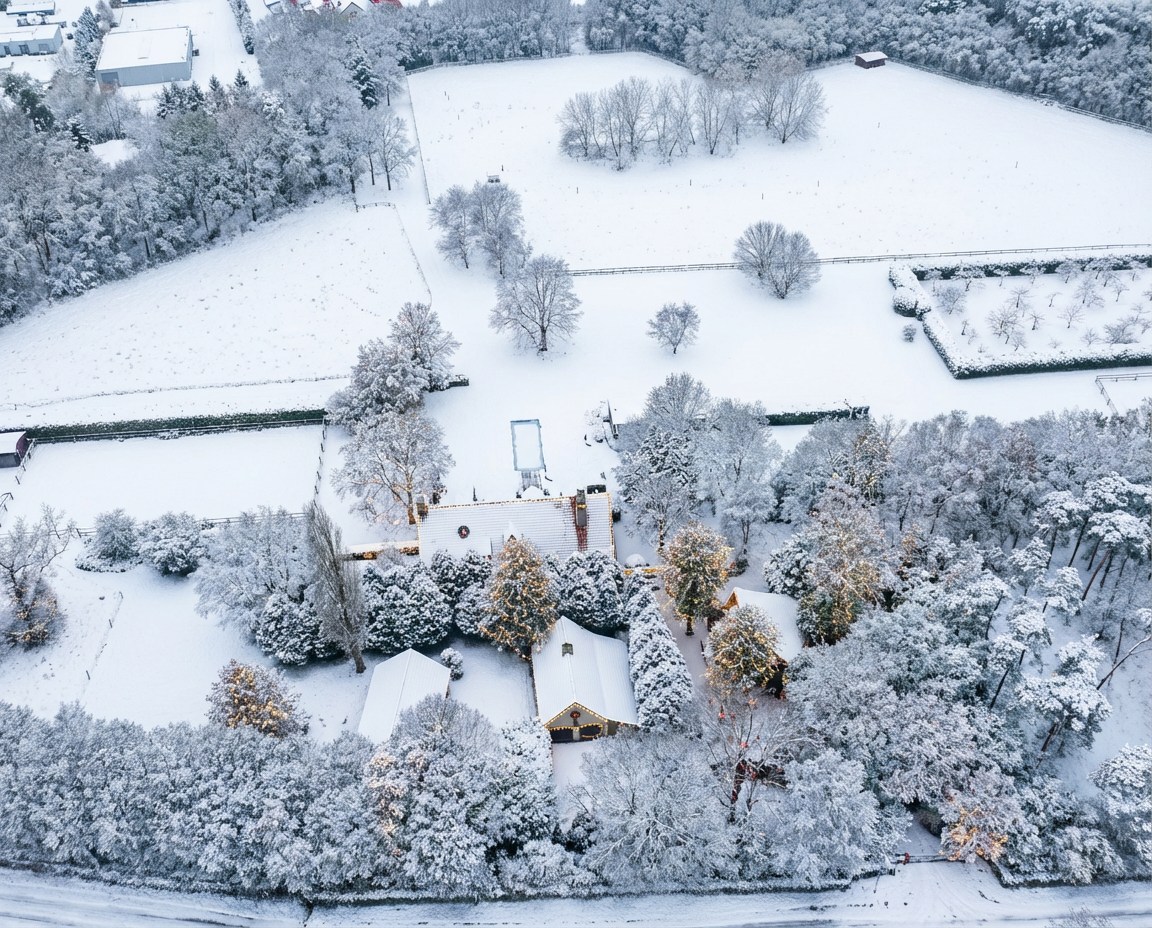 Schitterende herenhoeve op landgoed van ca. 6,1 ha te Oud-Turnhout - foto 1