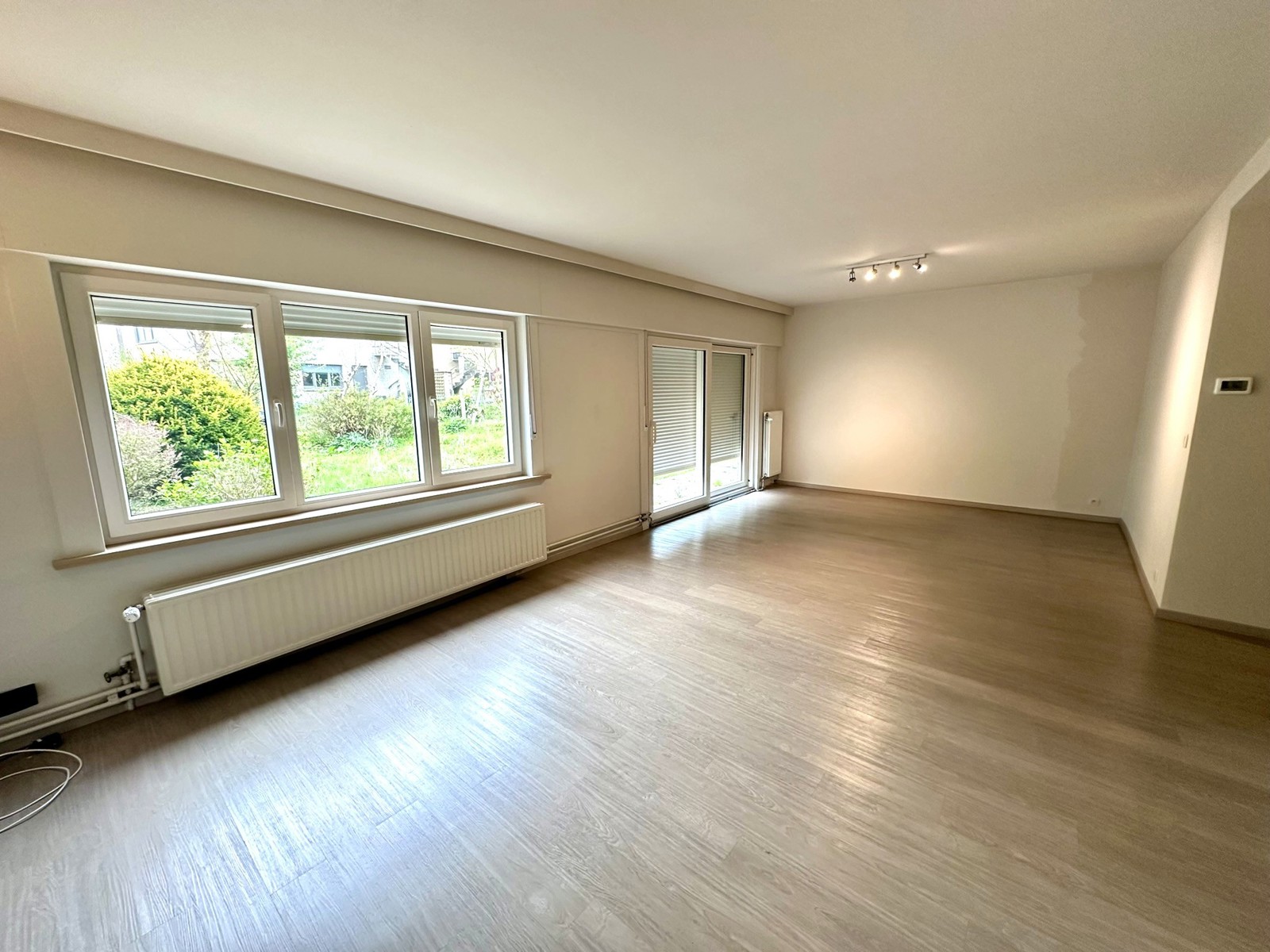 Studio op gelijkvloerse verdieping met tuin en parkeerplaats - foto 3