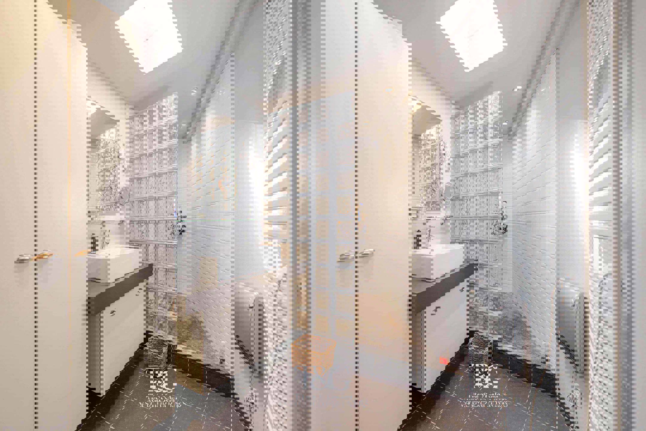 KARAKTERVOLLE WONING MET 3 SLAAPKAMERS TE SINT-ELOOIS-VIJVE - foto 5