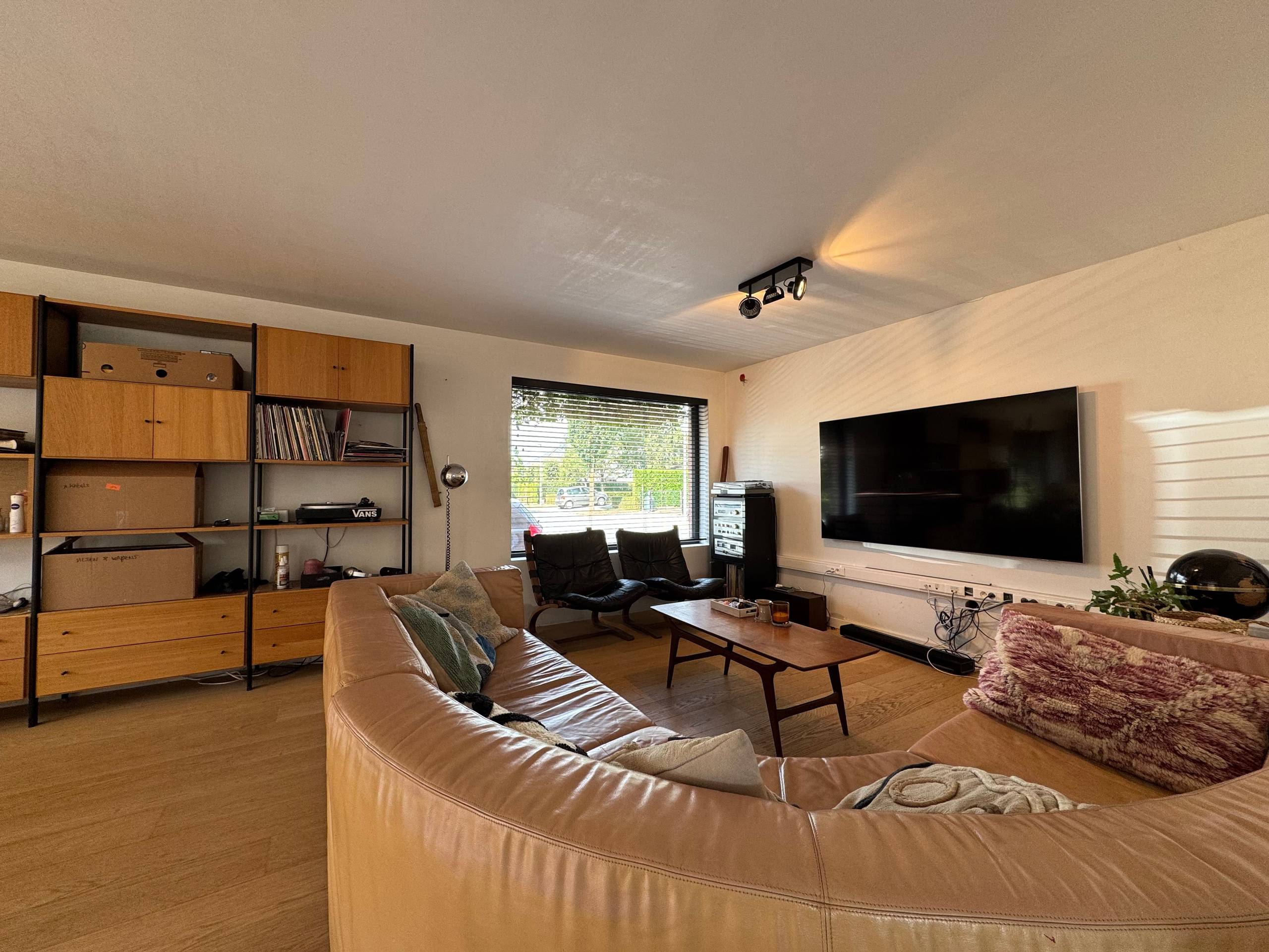 Gerenoveerde woning te huur in Deerlijk - foto 3