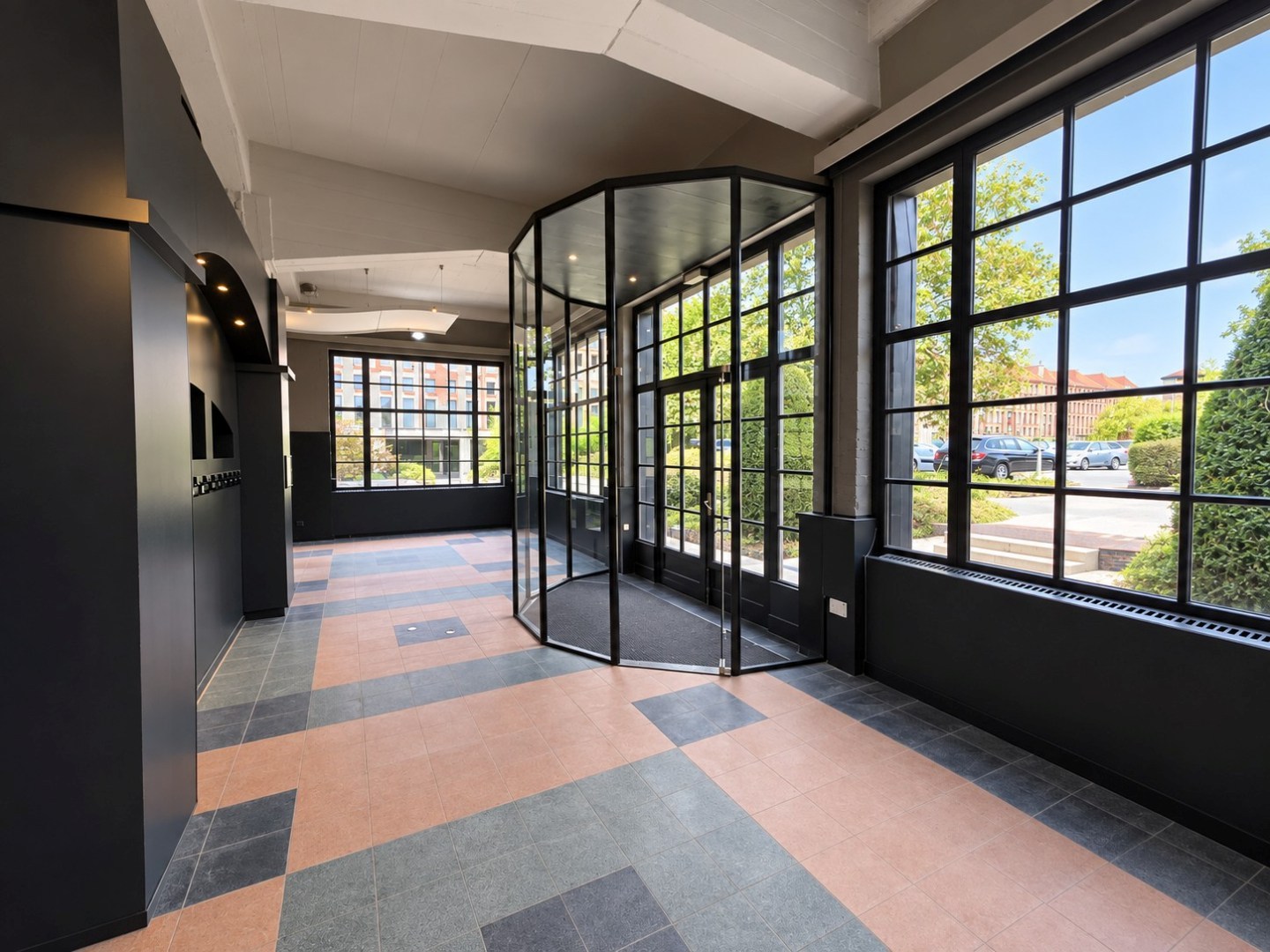 Commercial à louer à Courtrai - photo 5