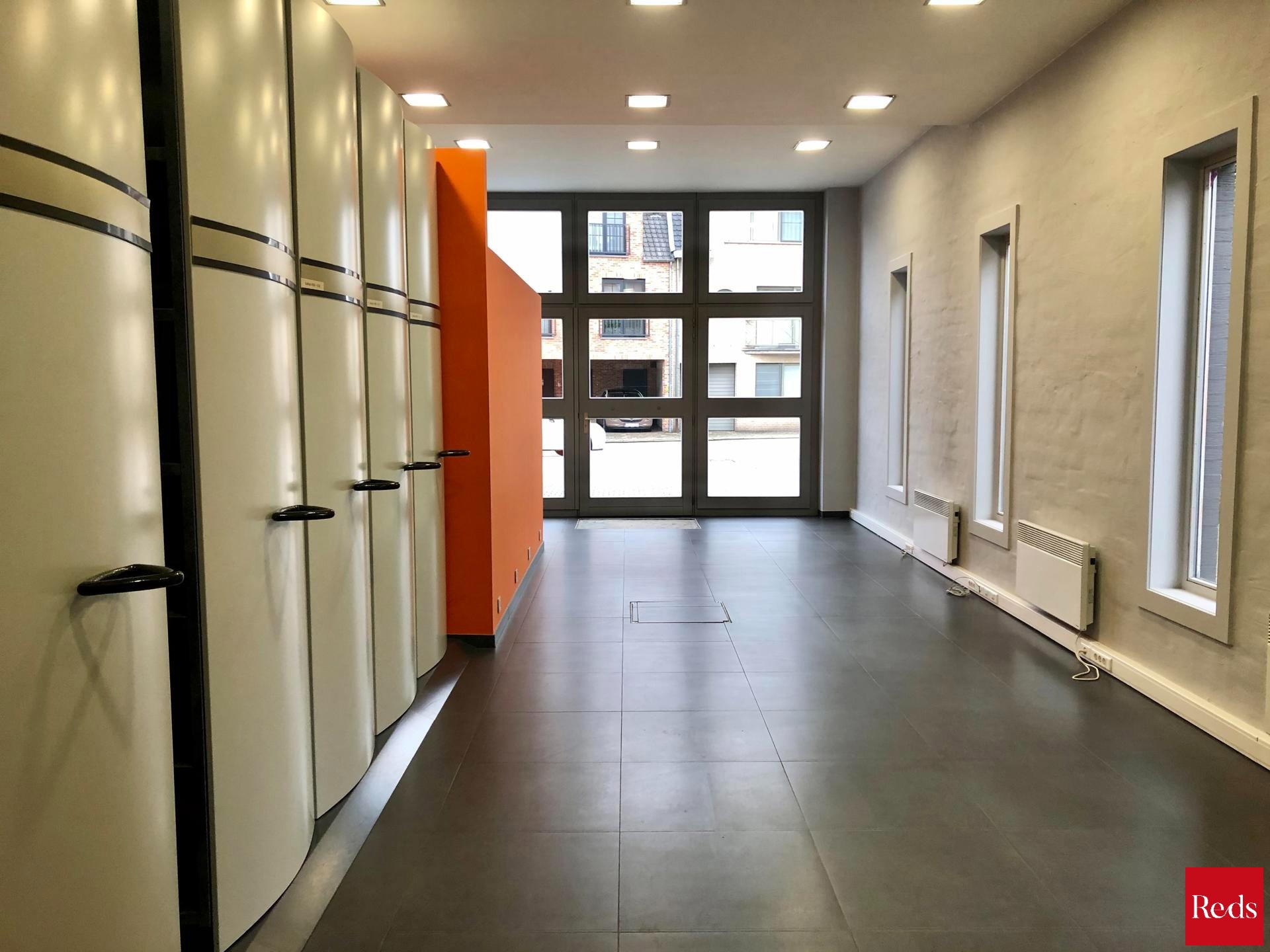 Commercial for rent in Zoersel - photo 4