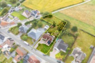 Voor een bezoek aan deze prachtige eigendom bel Saimen: 0470 79 24 20 of mail: saimen@cornelis-partners.beOntdek deze prachtige open bebouwing in een...